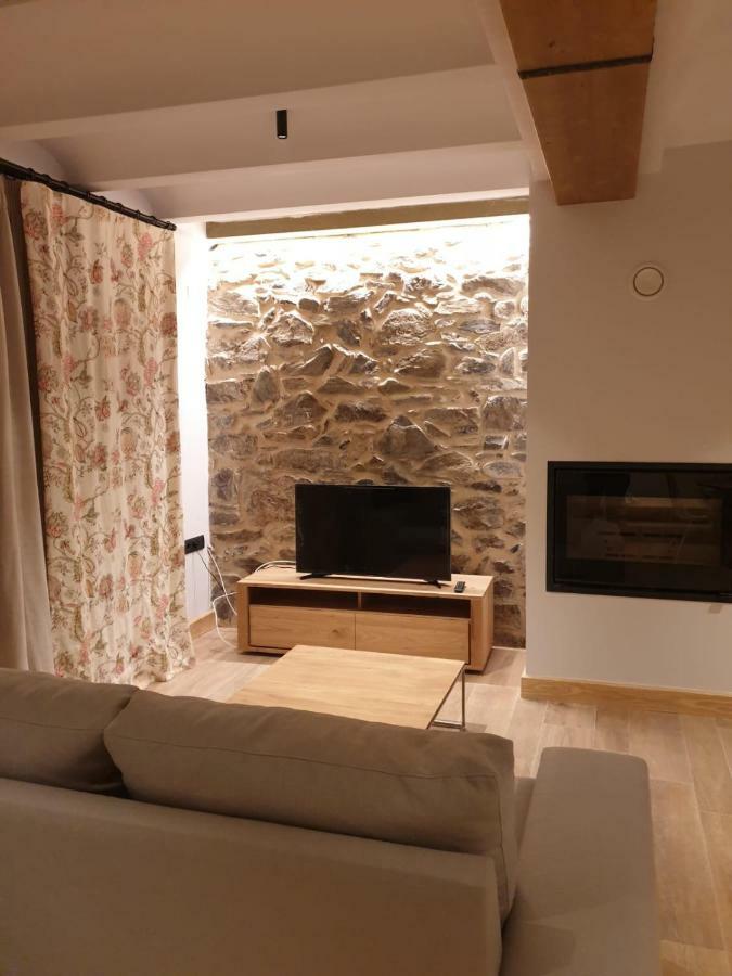 Apartment Casa Blas Gistaín Zewnętrze zdjęcie